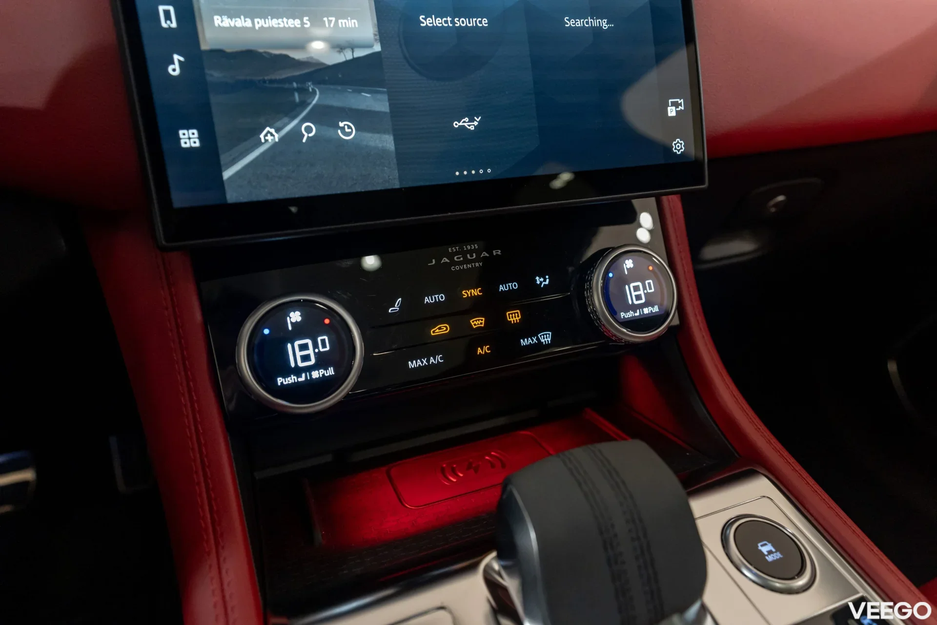 Jaguar F-Pace D300 MHEV R-Dynamic SE 221kW