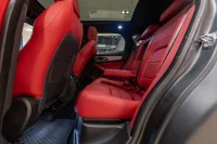 Jaguar F-Pace D300 MHEV R-Dynamic SE 221kW thumbnail