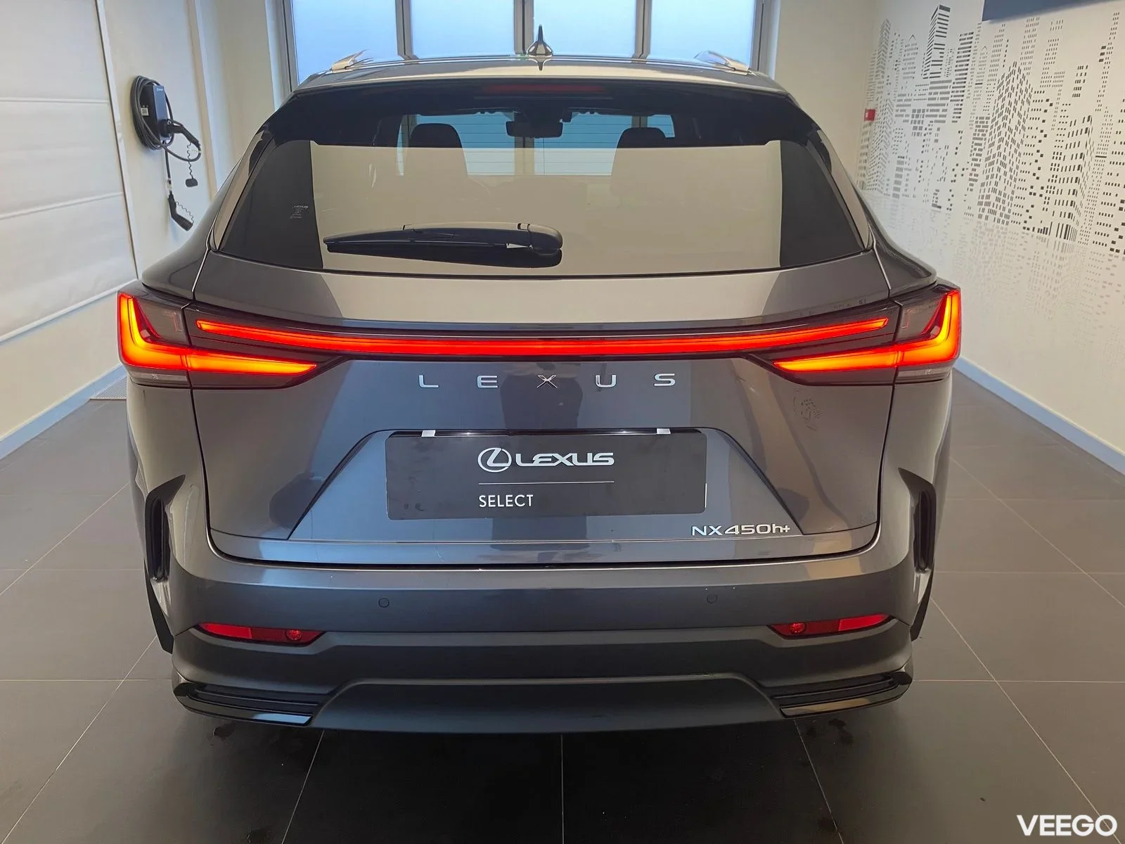 Lexus NX 450h+ - 136kW