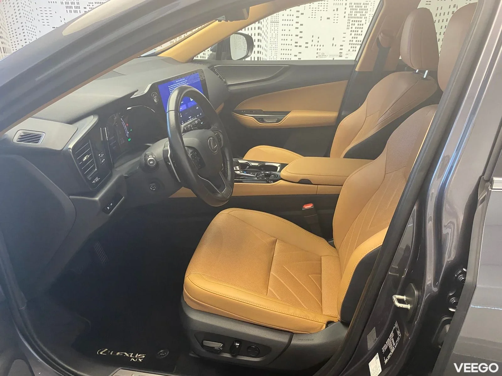 Lexus NX 450h+ - 136kW