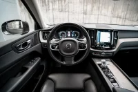 Volvo XC60 2.0 288kW thumbnail