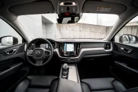 Volvo XC60 2.0 288kW thumbnail
