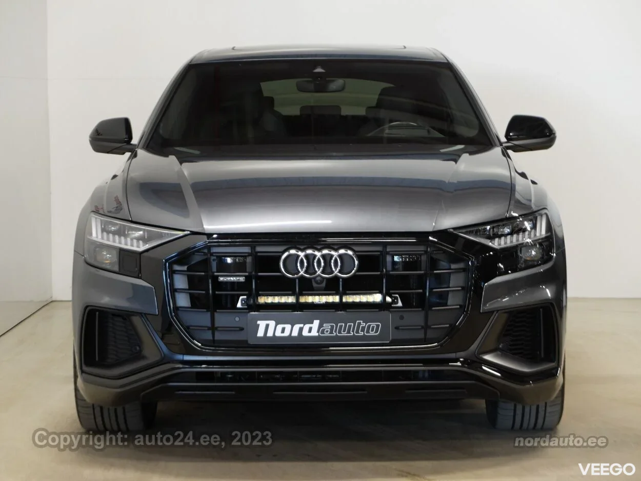 Audi Q8 55 TFSi - e quattro S line 3 210kW