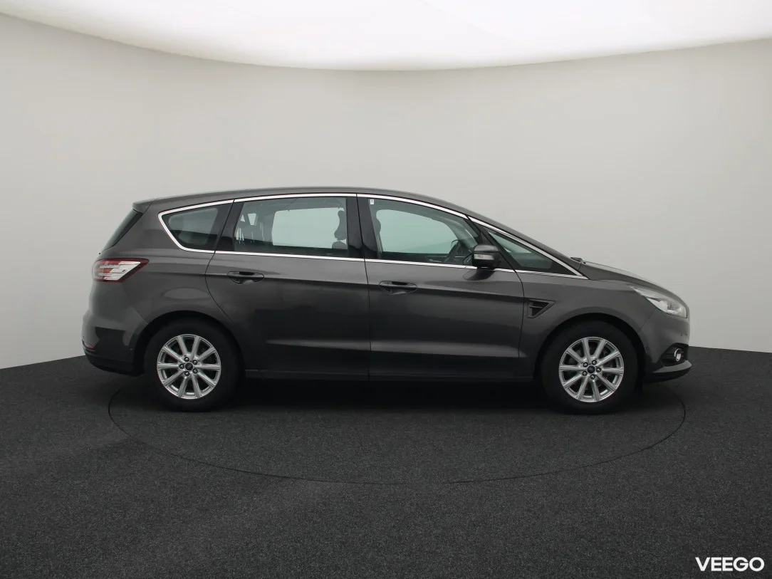 Ford S-MAX 1.5 118kW