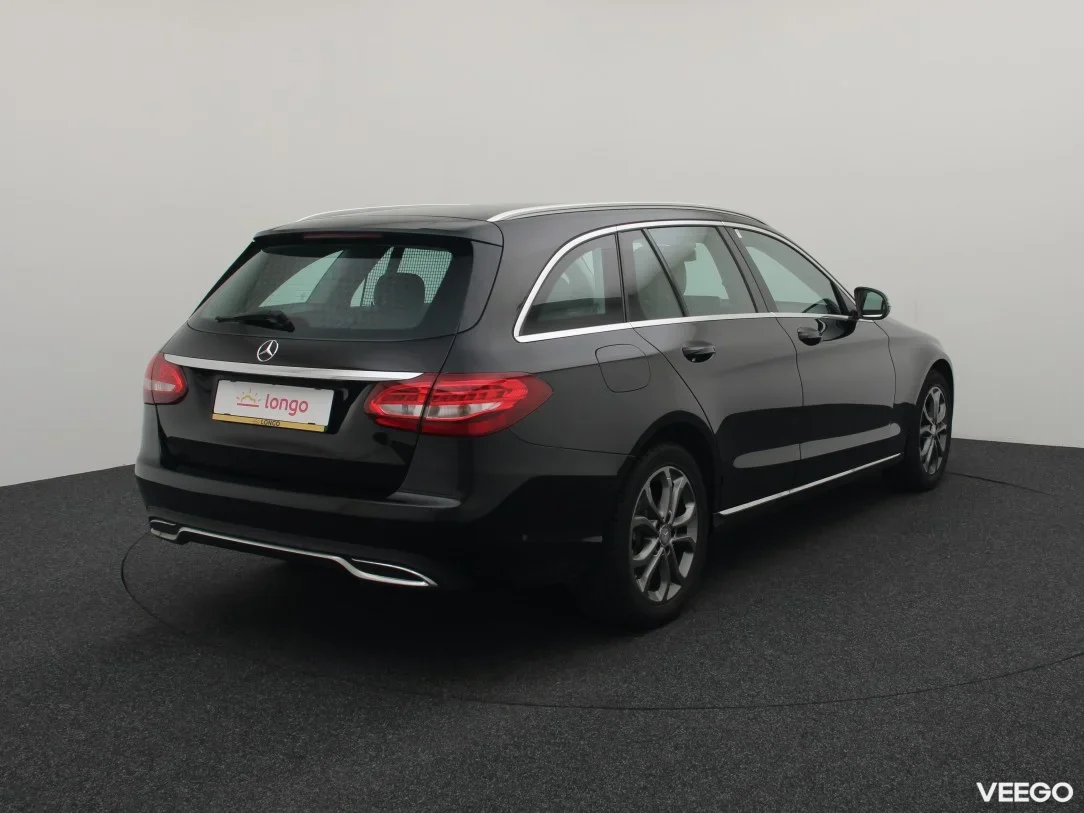 Mercedes-Benz C180 1.6 85kW