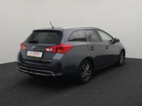 Toyota Auris 1.8 73kW thumbnail