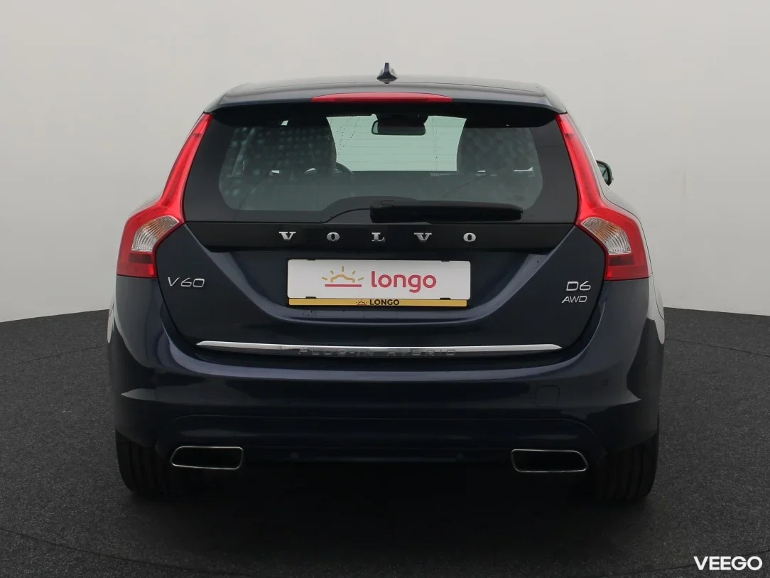 Volvo V60 2.4 158kW