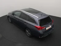 Toyota Auris 1.8 73kW thumbnail