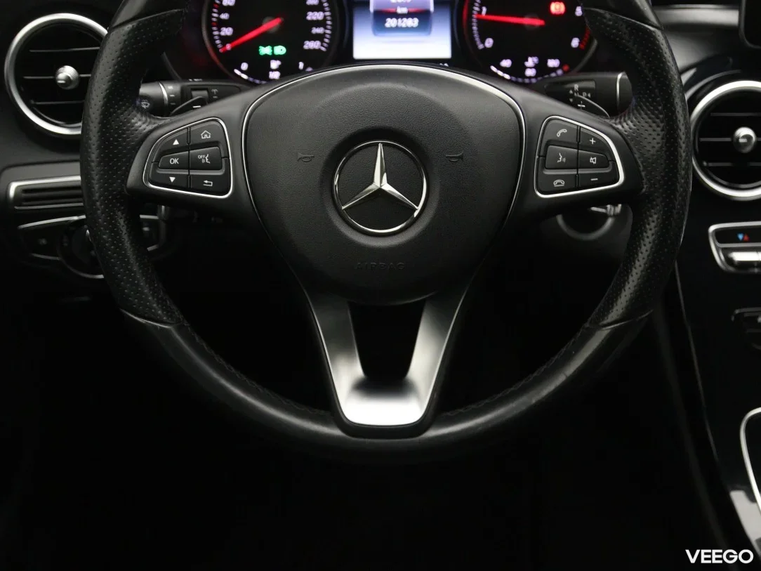 Mercedes-Benz C180 1.6 85kW