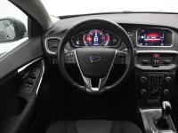 Volvo V40 2 88kW thumbnail