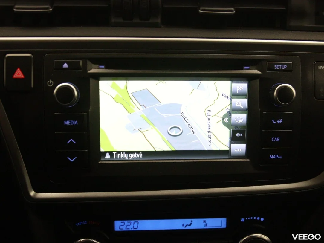 Toyota Auris 1.8 73kW