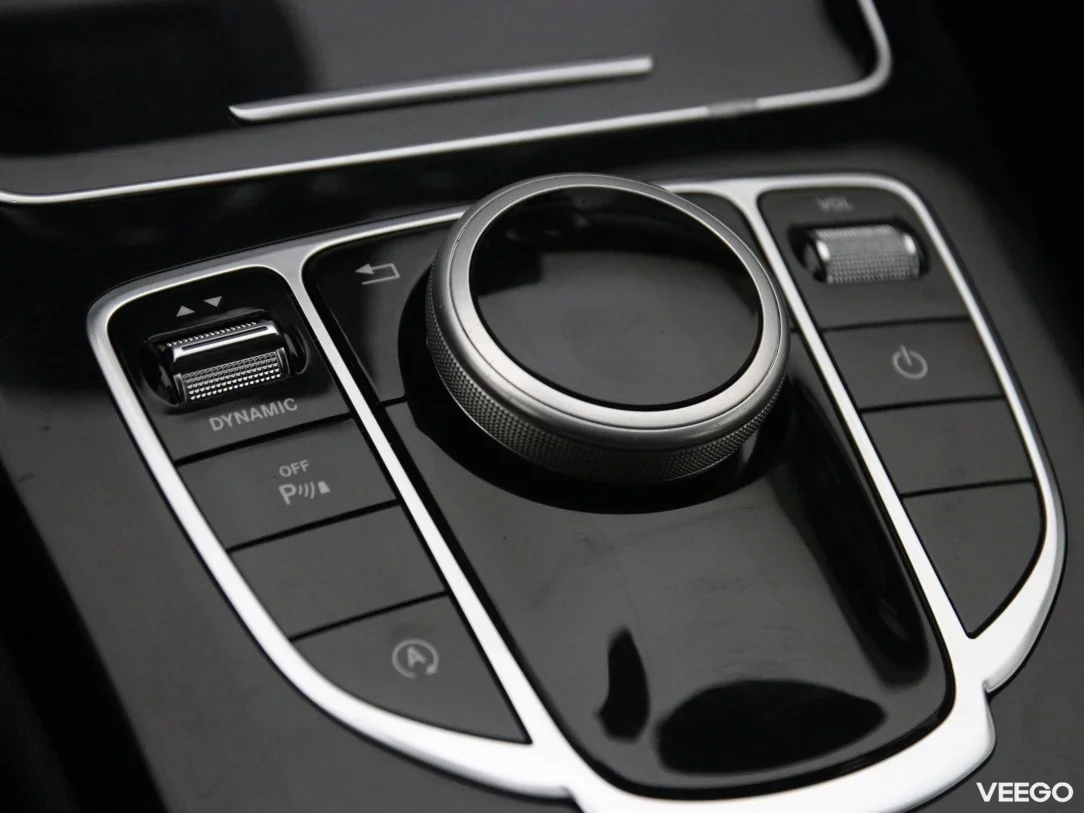 Mercedes-Benz C180 1.6 85kW