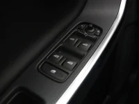 Volvo V60 2.4 158kW thumbnail