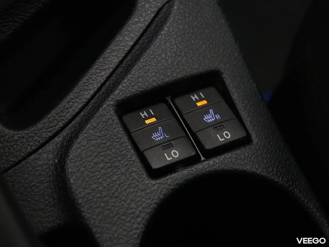 Toyota Auris 1.8 73kW