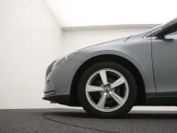 Volvo V40 2 88kW thumbnail