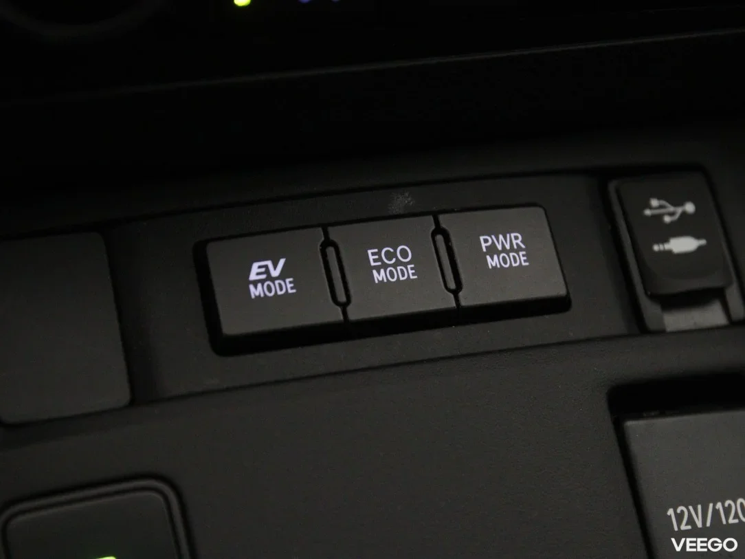 Toyota Auris 1.8 73kW