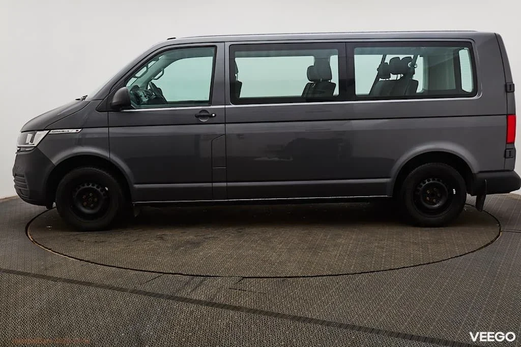 Volkswagen Caravelle T6.1 Lang Trendline DSG 2 110kW