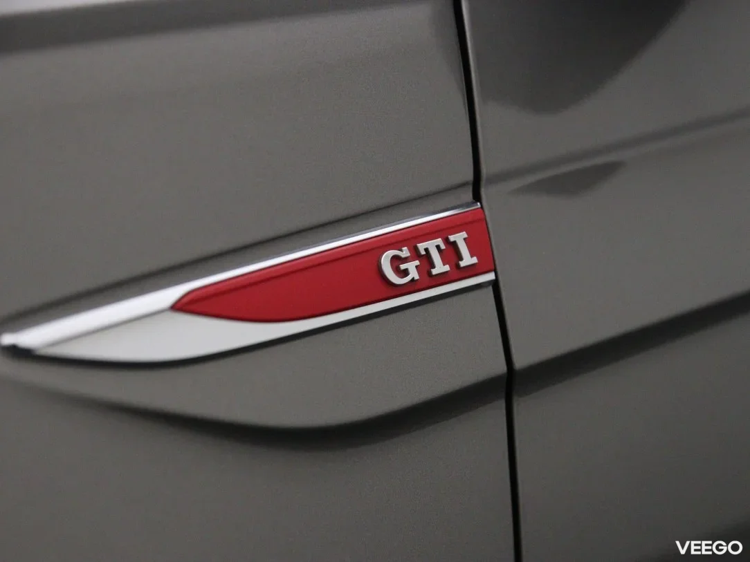 Volkswagen Polo 2 147kW