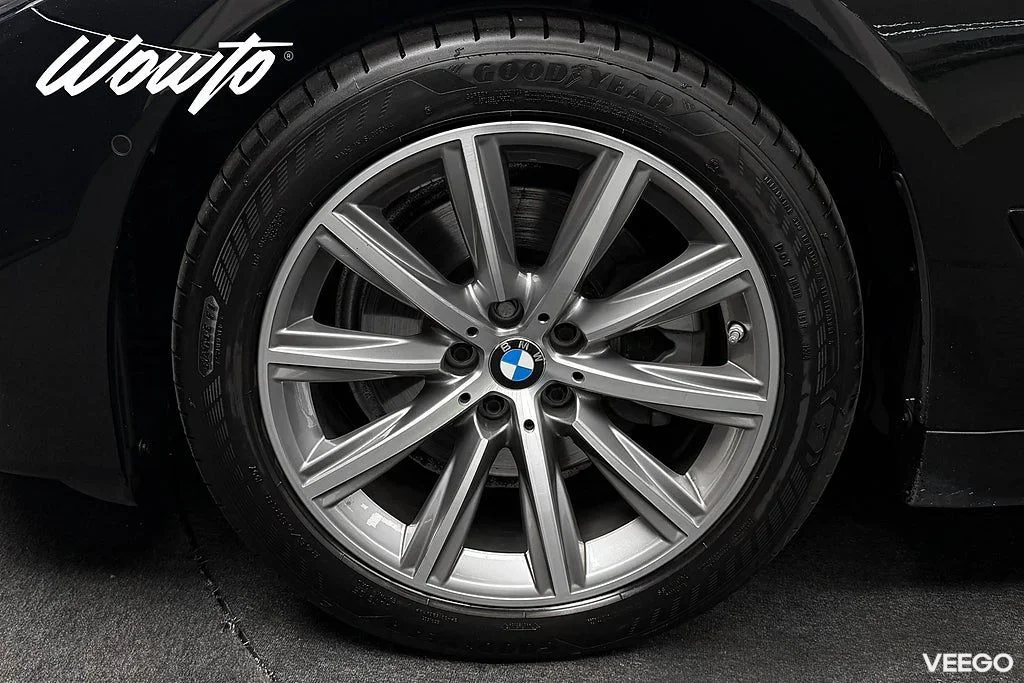 BMW 520 d xDrive Sedan 190HK Automat /Sportline /Drag /HiFi 140kW