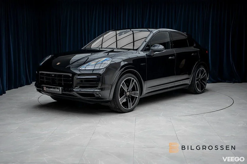 Porsche Cayenne Coupé E-Hybrid SportDesign Nightv Softc MOMS 340kW