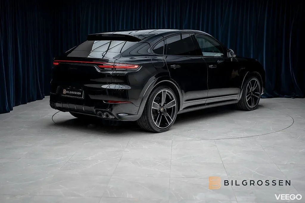 Porsche Cayenne Coupé E-Hybrid SportDesign Nightv Softc MOMS 340kW
