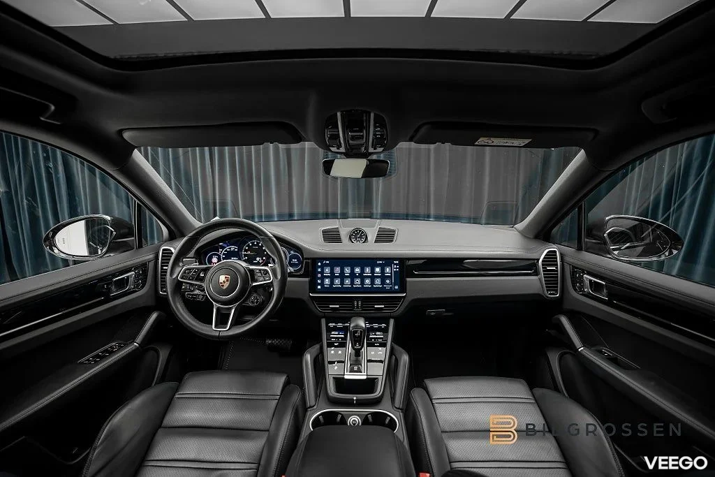 Porsche Cayenne Coupé E-Hybrid SportDesign Nightv Softc MOMS 340kW