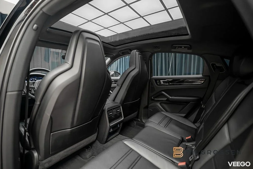 Porsche Cayenne Coupé E-Hybrid SportDesign Nightv Softc MOMS 340kW