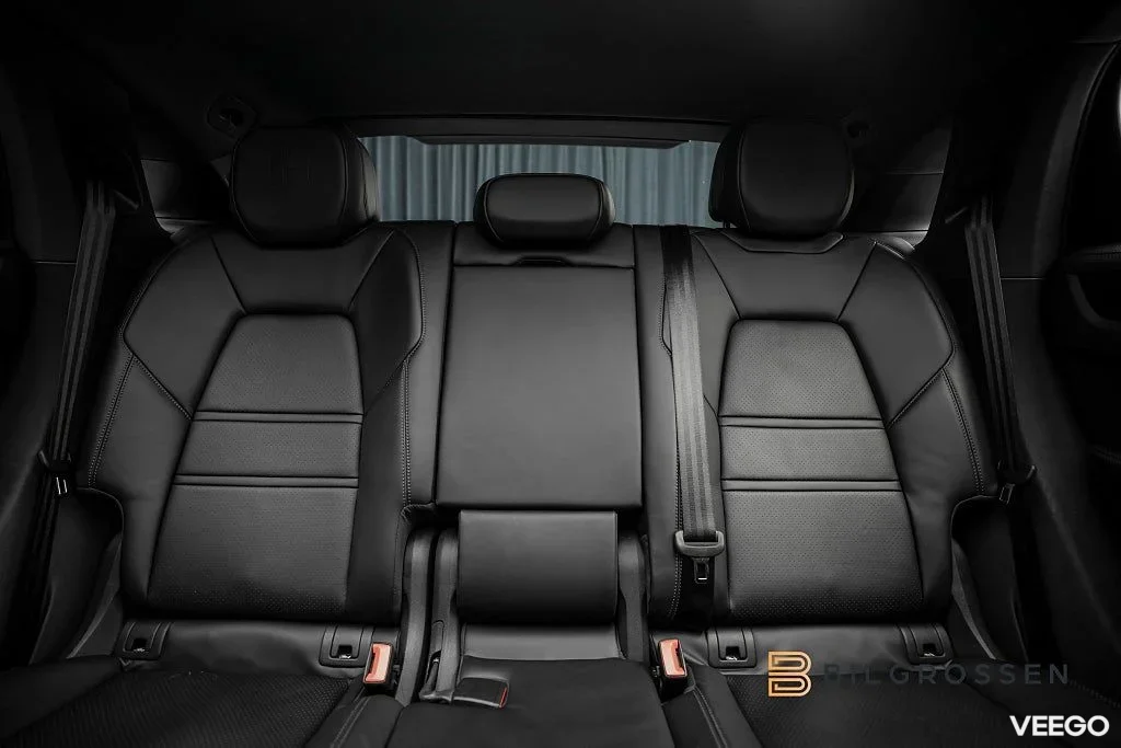 Porsche Cayenne Coupé E-Hybrid SportDesign Nightv Softc MOMS 340kW