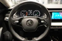 Skoda Octavia AMBITION HB 1 81kW thumbnail