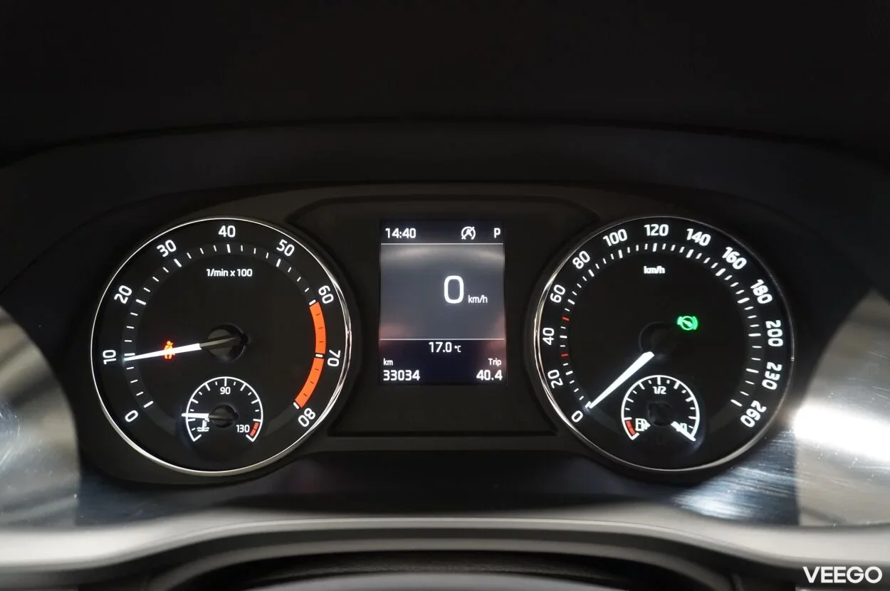 Skoda Octavia AMBITION HB 1 81kW