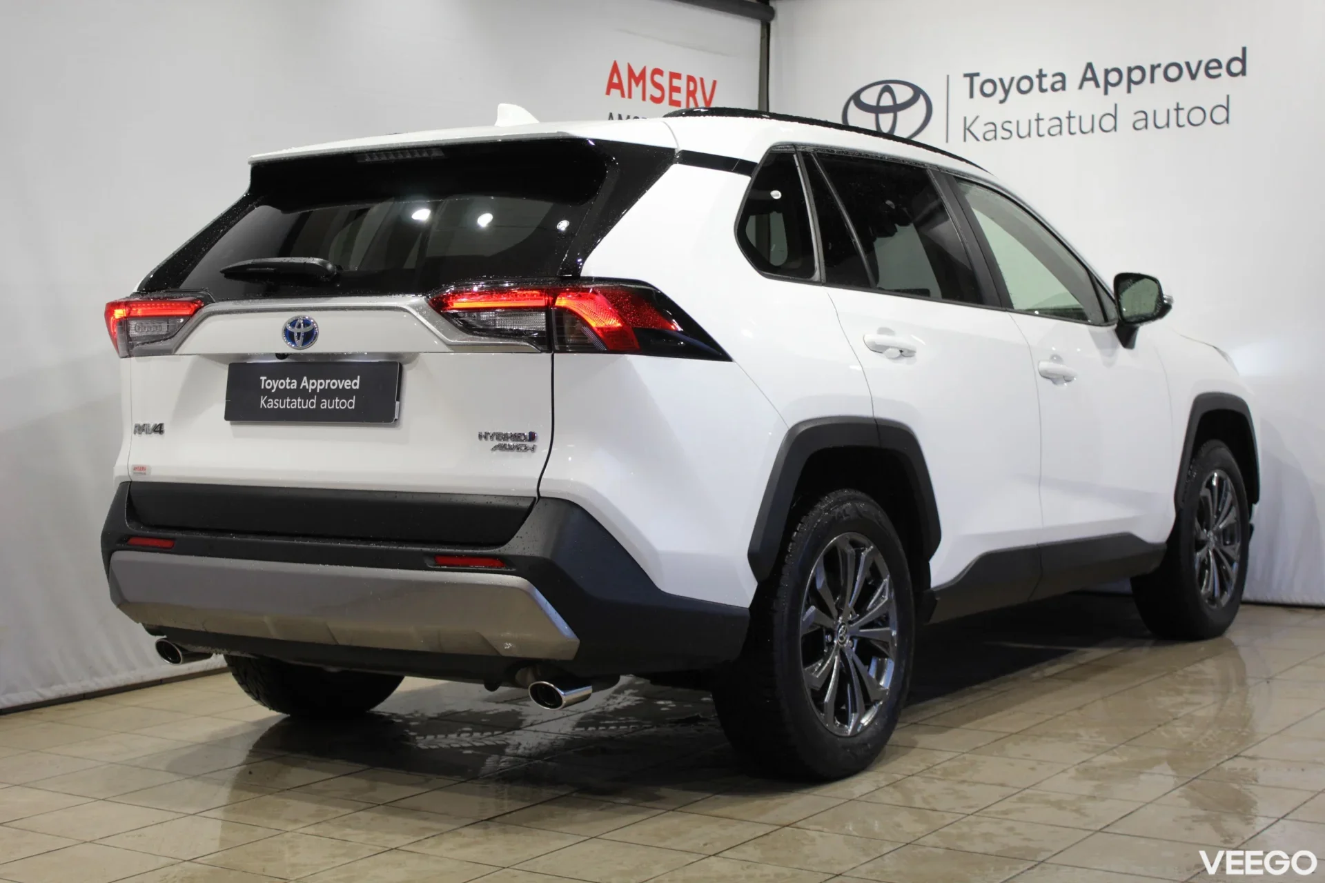 Toyota RAV4 Luxury Plus 4WD 2.5 131kW