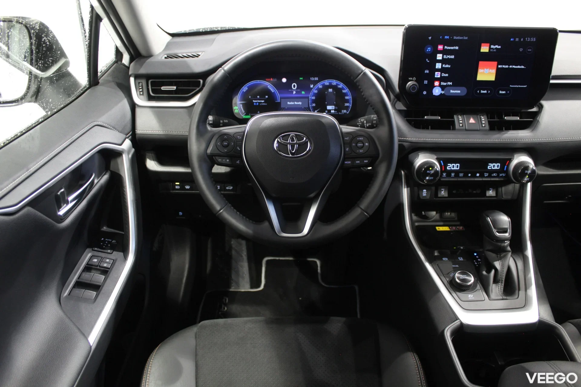 Toyota RAV4 Luxury Plus 4WD 2.5 131kW