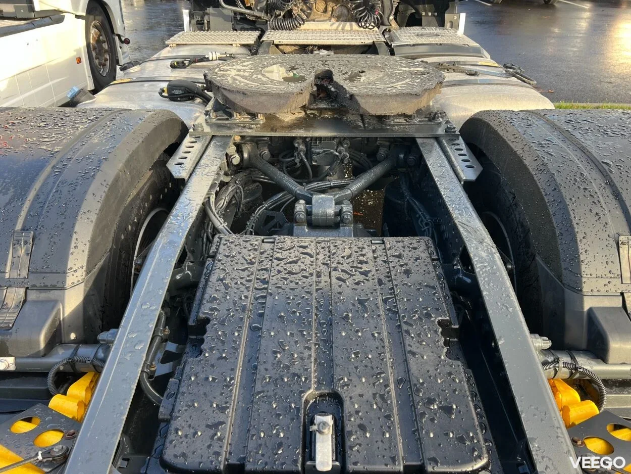 Mercedes-Benz Actros 1845 F 12.8 330kW