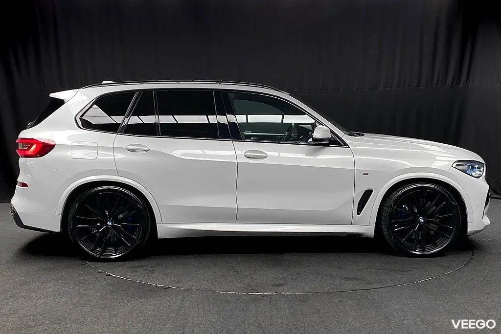 BMW X5 xDrive45e 394HK M-Sport /Night Vis /Se Spec/Moms/4.95% 290kW