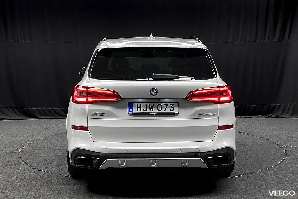 BMW X5 xDrive45e 394HK M-Sport /Night Vis /Se Spec/Moms/4.95% 290kW