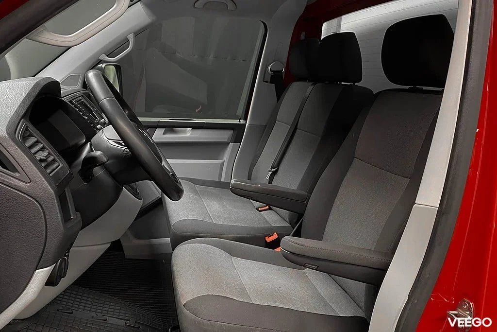 Volkswagen Transporter Chassi 2.0TDI 4M DSG /Floby Skåp/Moms 110kW