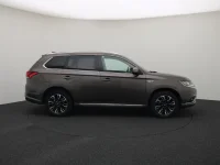 Mitsubishi Outlander 2 89kW thumbnail