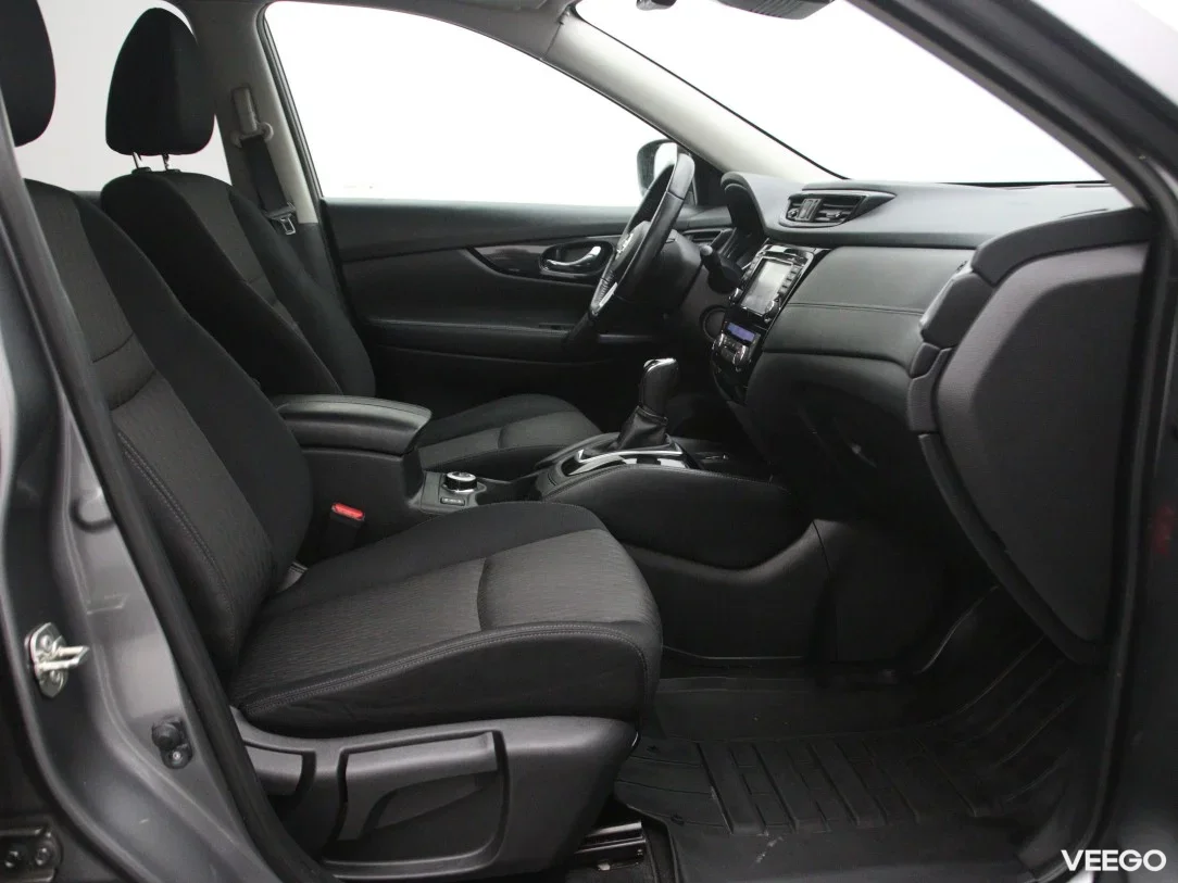 Nissan X-Trail 2 130kW