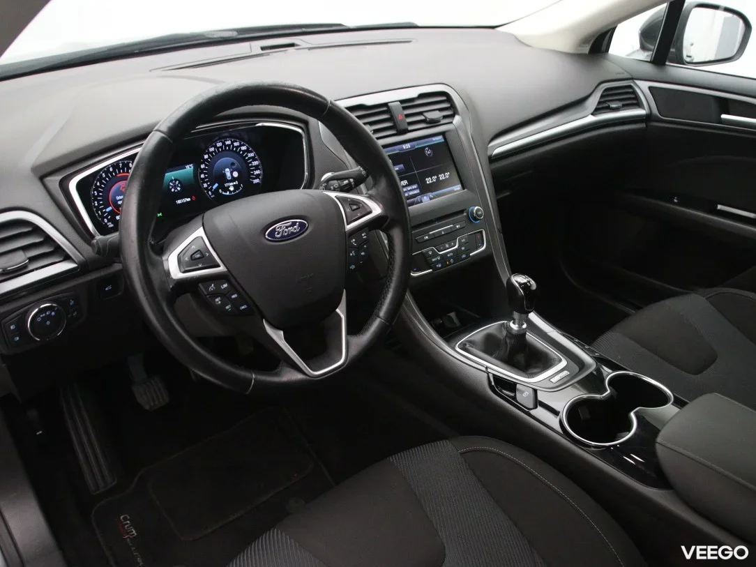 Ford Mondeo 1.5 118kW