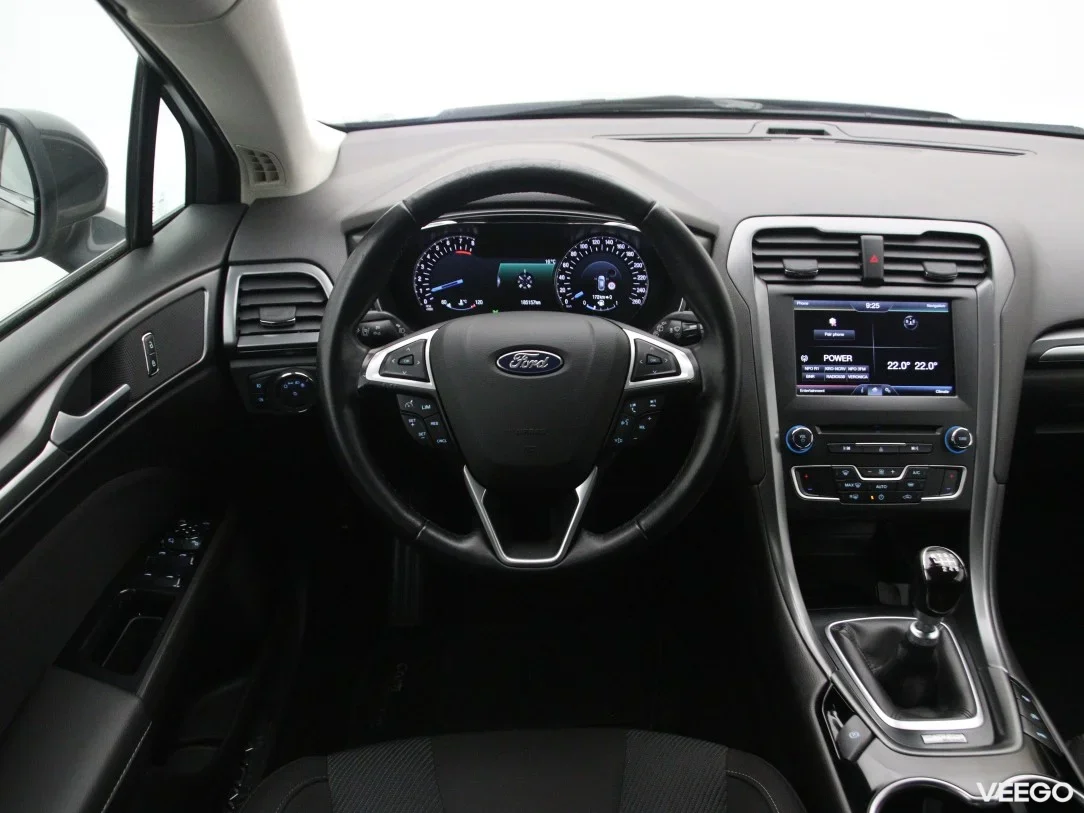 Ford Mondeo 1.5 118kW