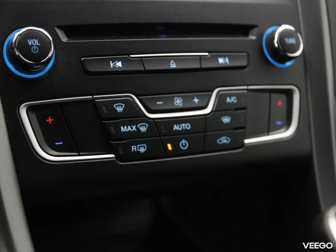 Ford Mondeo 1.5 118kW