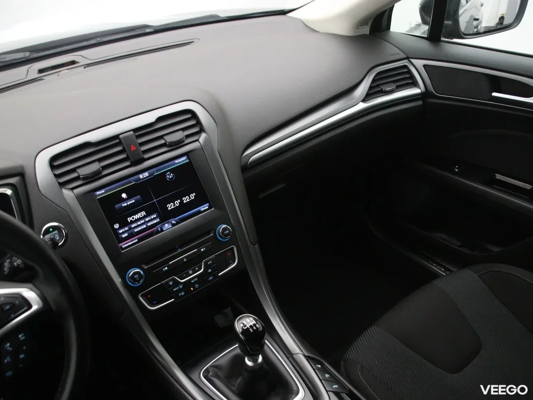 Ford Mondeo 1.5 118kW