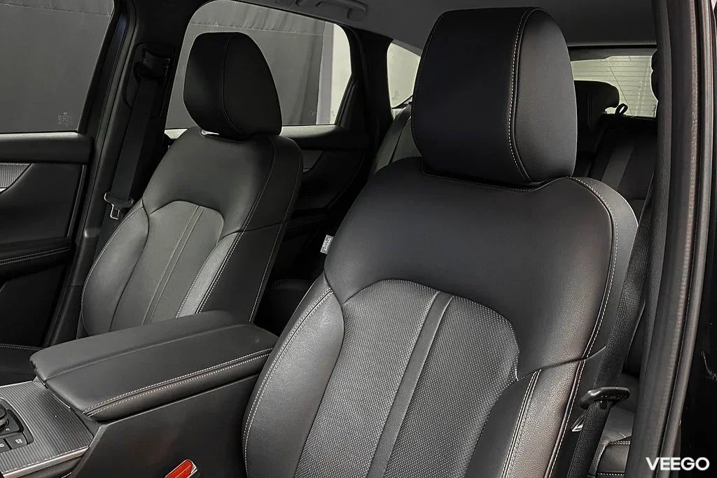 Mazda CX-60 PHEV AWD 327HK /HuD /Drag /Värmare /Moms 241kW