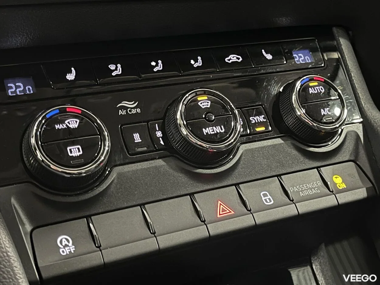 Skoda Karoq Ambition Plus 1.5 110kW