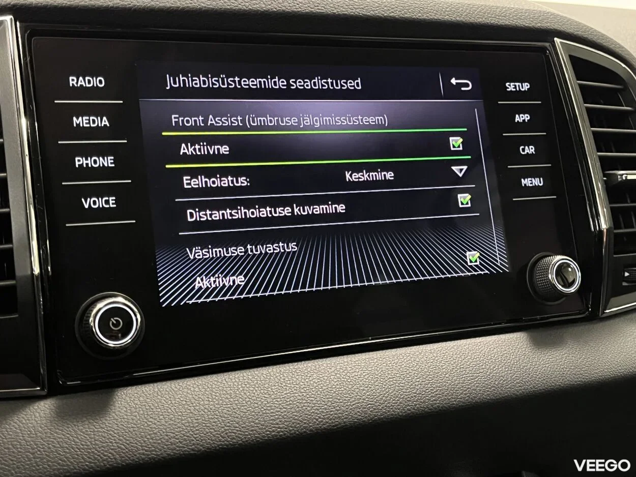 Skoda Karoq Ambition Plus 1.5 110kW