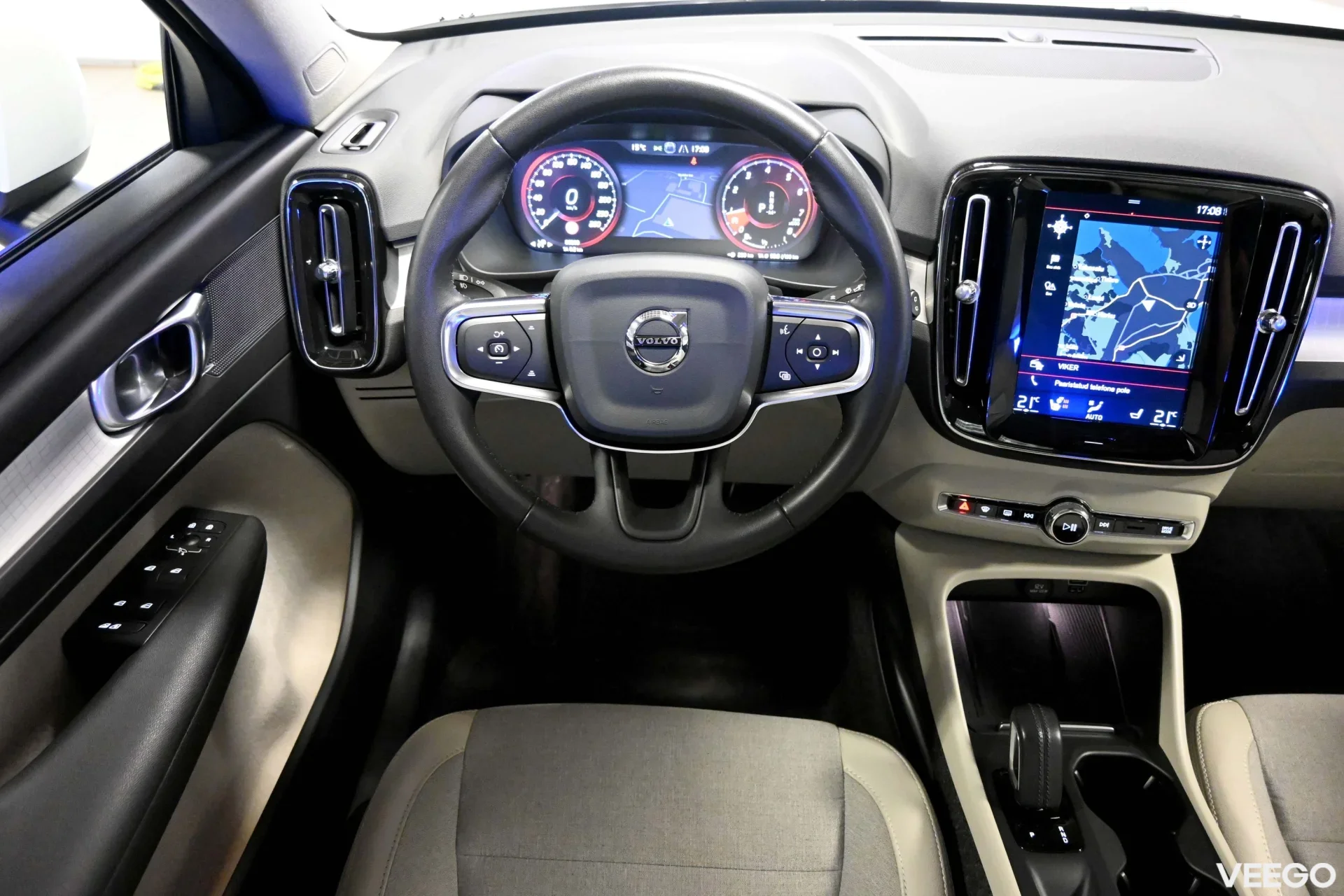 Volvo XC40 T4 INTELLI SAFE PRO XENIUM PRO 140kW