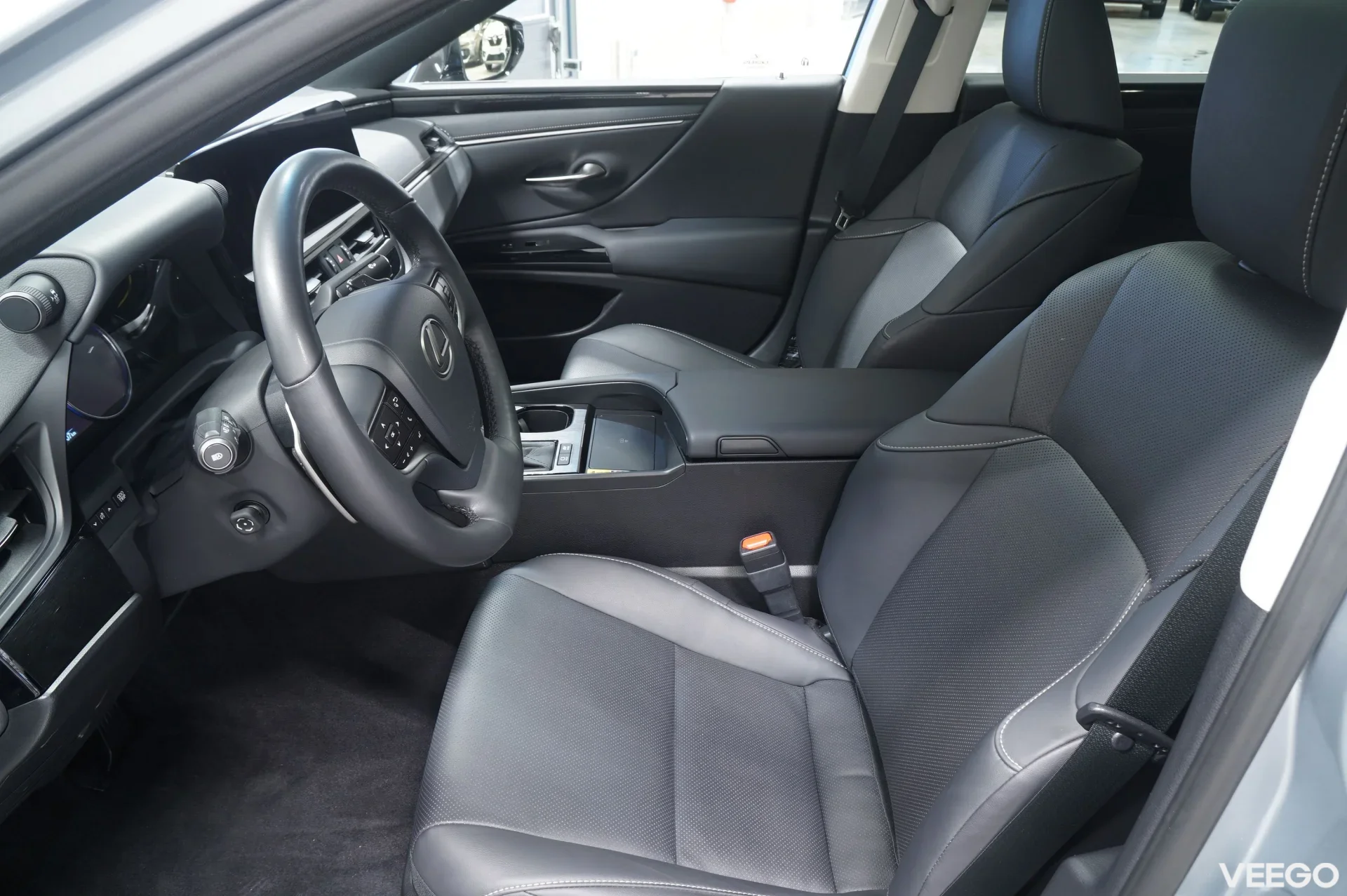 Lexus ES 300 h Limited Edition 2.5 131kW