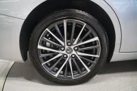 Lexus ES 300 h Limited Edition 2.5 131kW thumbnail