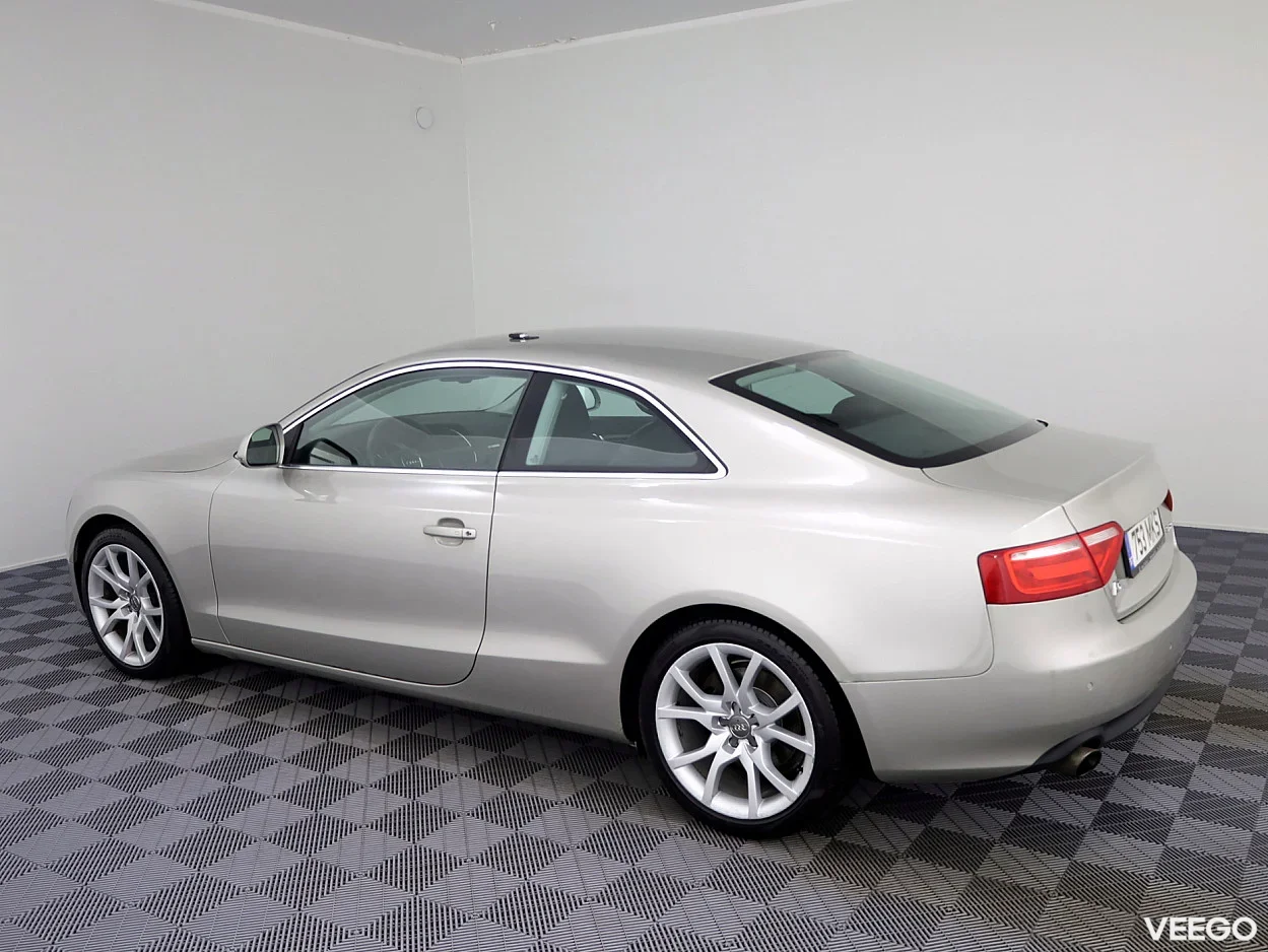 Audi A5 3.2 196kW