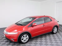 Honda Civic 1.8 104kW thumbnail